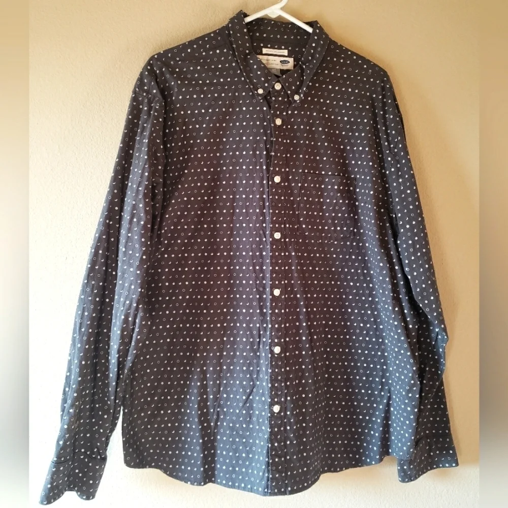 Old Navy Button Up Men's Classic Shirt Black Moon Long Sleeve - XXL - Picture 1 of 5